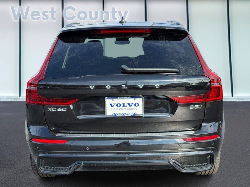 Used 2026 Volvo XC60 B5 Plus AWD/4WD image 6