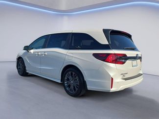 New 2026 Honda Odyssey Touring video 3