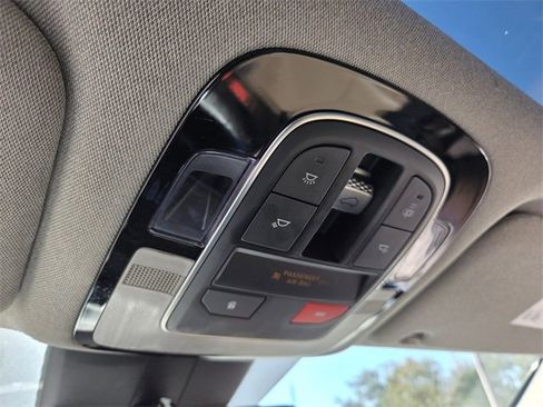 Used 2023 Hyundai Santa Fe Limited image 36