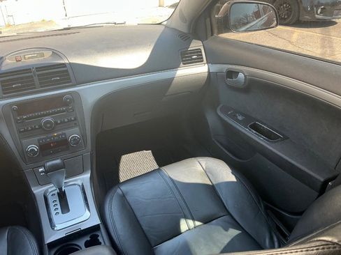 Used 2007 Saturn Aura XR w/ Premium Trim Pkg image 16