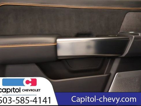 Used 2024 Ford F450 Platinum w/ FX4 Off-Road Package image 30