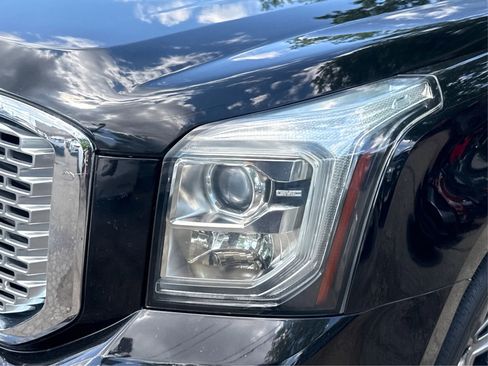 Used 2017 GMC Yukon XL Denali w/ Open Road Package RWD image 26