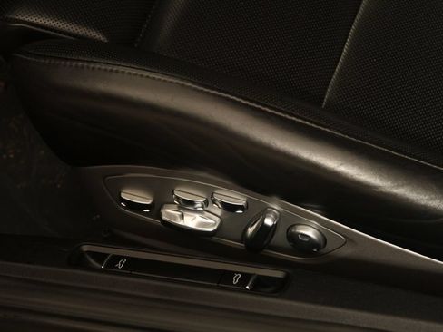 Used 2017 Porsche 911 Carrera GTS RWD image 32