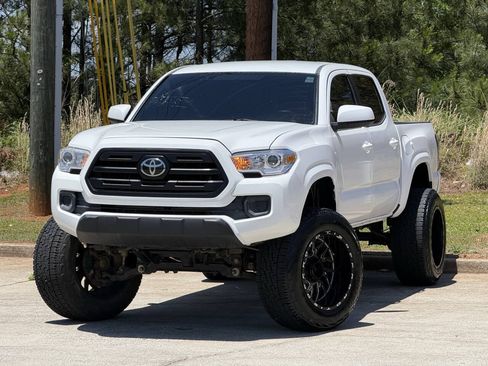 Used 2016 Toyota Tacoma SR w/ SR Convenience Package RWD image 1