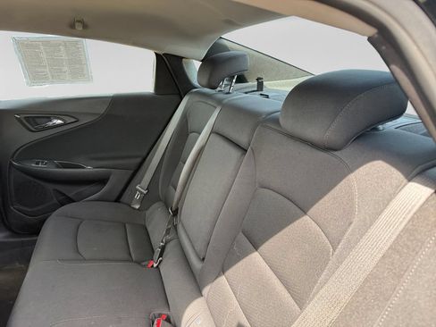 Used 2025 Chevrolet Malibu LT FWD image 35