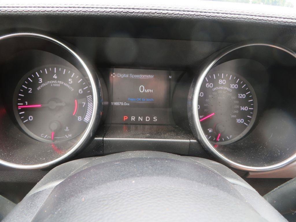 Used 2020 Ford Mustang Premium RWD image 12