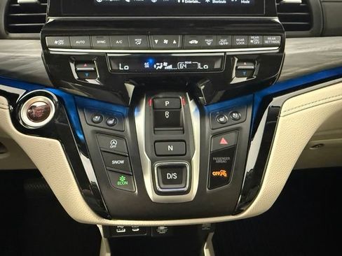 Used 2026 Honda Odyssey Elite image 22