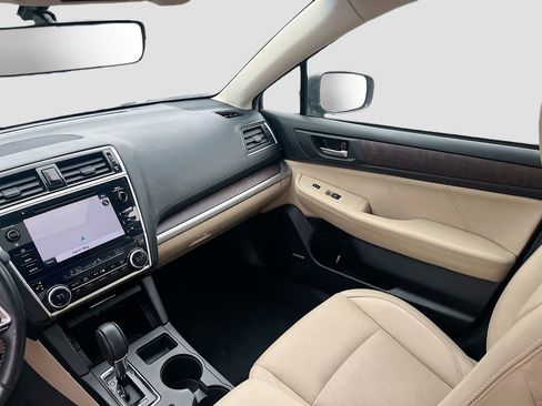 Used 2019 Subaru Outback 2.5i Limited image 25