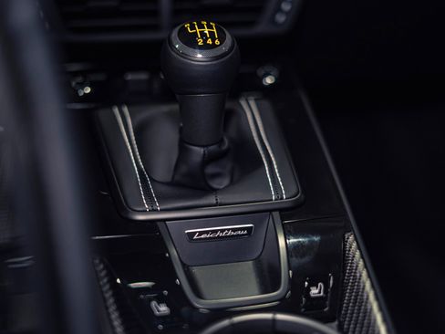 Used 2026 Porsche 911 GT3 RWD image 34