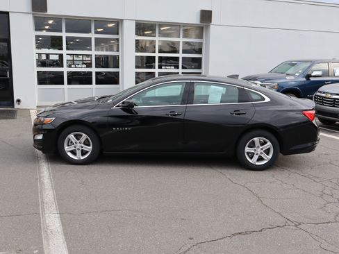 Used 2024 Chevrolet Malibu LS FWD image 7