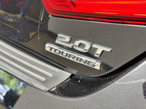 Used 2018 Honda Accord Touring image 7