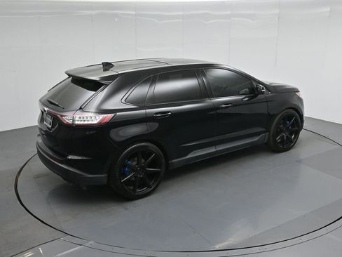 Used 2016 Ford Edge Titanium w/ Equipment Group 301A image 38