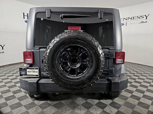 Used 2018 Jeep Wrangler Unlimited Sport S AWD/4WD image 6