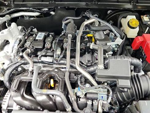 Certified 2026 Nissan Kicks SR FWD image 28