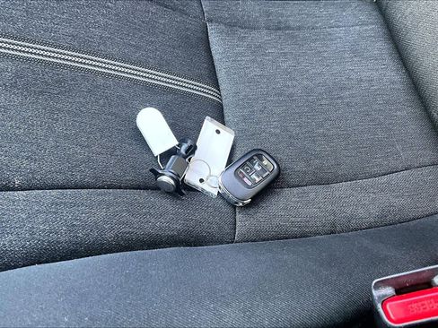 Used 2024 Honda Accord Sport image 14