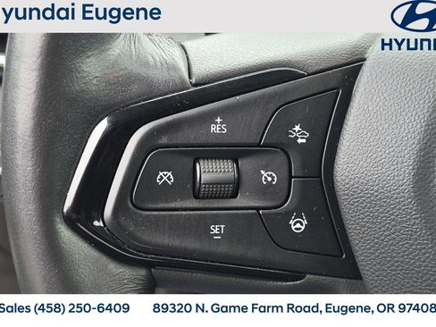 Used 2023 Chevrolet Bolt EUV Premier w/ Super Cruise Package image 30