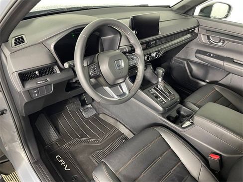 Certified 2024 Honda CR-V Sport-L image 3