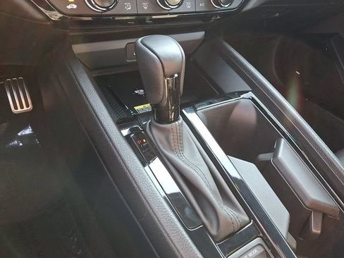 Used 2025 Honda Accord Sport image 17