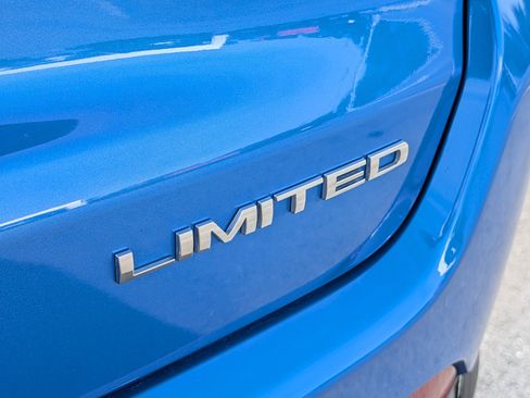 Used 2025 Jeep Compass Limited w/ Elite Group AWD/4WD image 10