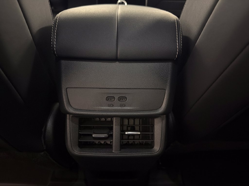 New 2027 GMC Terrain Elevation w/ Elevation Premium Package FWD image 14