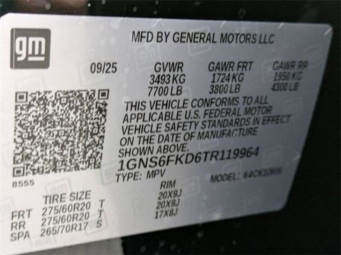 New 2026 Chevrolet Suburban Premier image 38