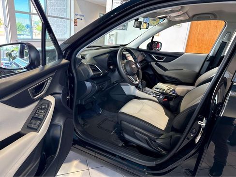 Used 2021 Subaru Forester AWD/4WD image 15