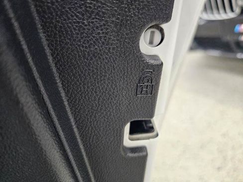 Used 2018 Ford Fusion SE w/ Equipment Group 602A FWD image 31