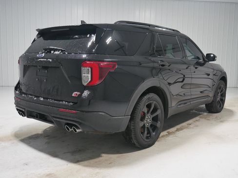 Used 2022 Ford Explorer ST w/ Equipment Group 401A image 5