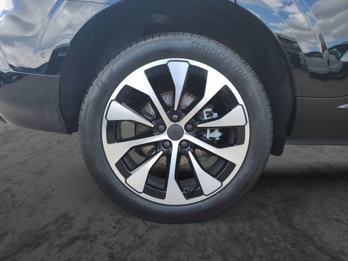 New 2026 Audi Q3 quattro 2.0T AWD/4WD image 5