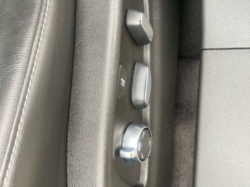 Certified 2024 Cadillac XT4 Premium Luxury image 12