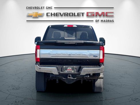 Used 2017 Ford F350 Platinum AWD/4WD image 4
