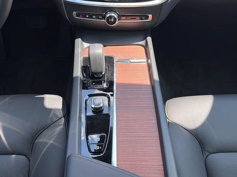 New 2026 Volvo V60 B5 Cross Country Plus w/ Protection Package Premier AWD/4WD image 14