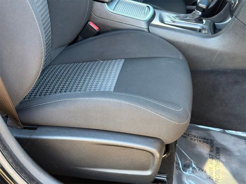 Used 2023 Dodge Charger GT image 10