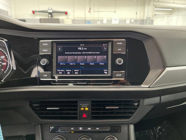 Used 2019 Volkswagen Jetta S w/ Driver Assistance Package FWD image 21