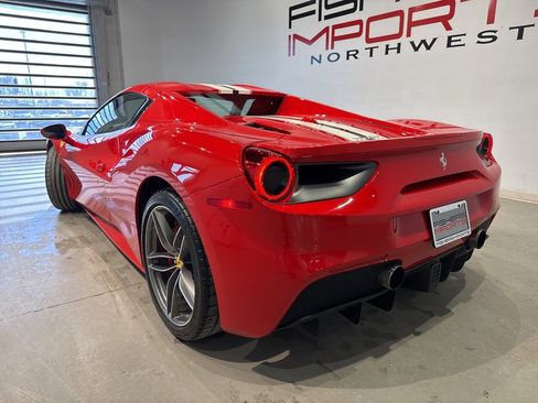 Used 2018 Ferrari 488 Spider image 5