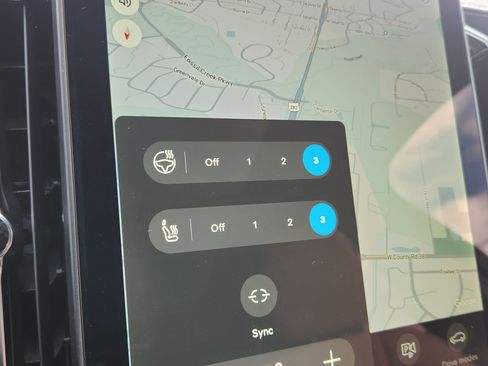 New 2026 Volvo XC90 B5 Plus w/ Protection Package image 12