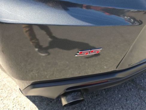 Used 2016 Chevrolet Camaro SS RWD image 26