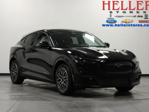 Used 2024 Ford Mustang Mach-E Premium image 1