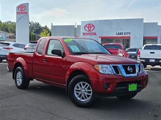Used 2017 Nissan Frontier SV image 1