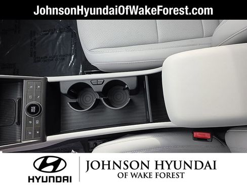 New 2026 Hyundai Kona Limited FWD image 33