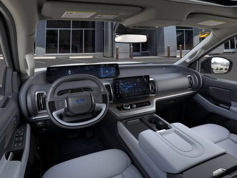 New 2025 Ford Expedition Max Platinum w/ Platinum Ultimate Package AWD/4WD image 32