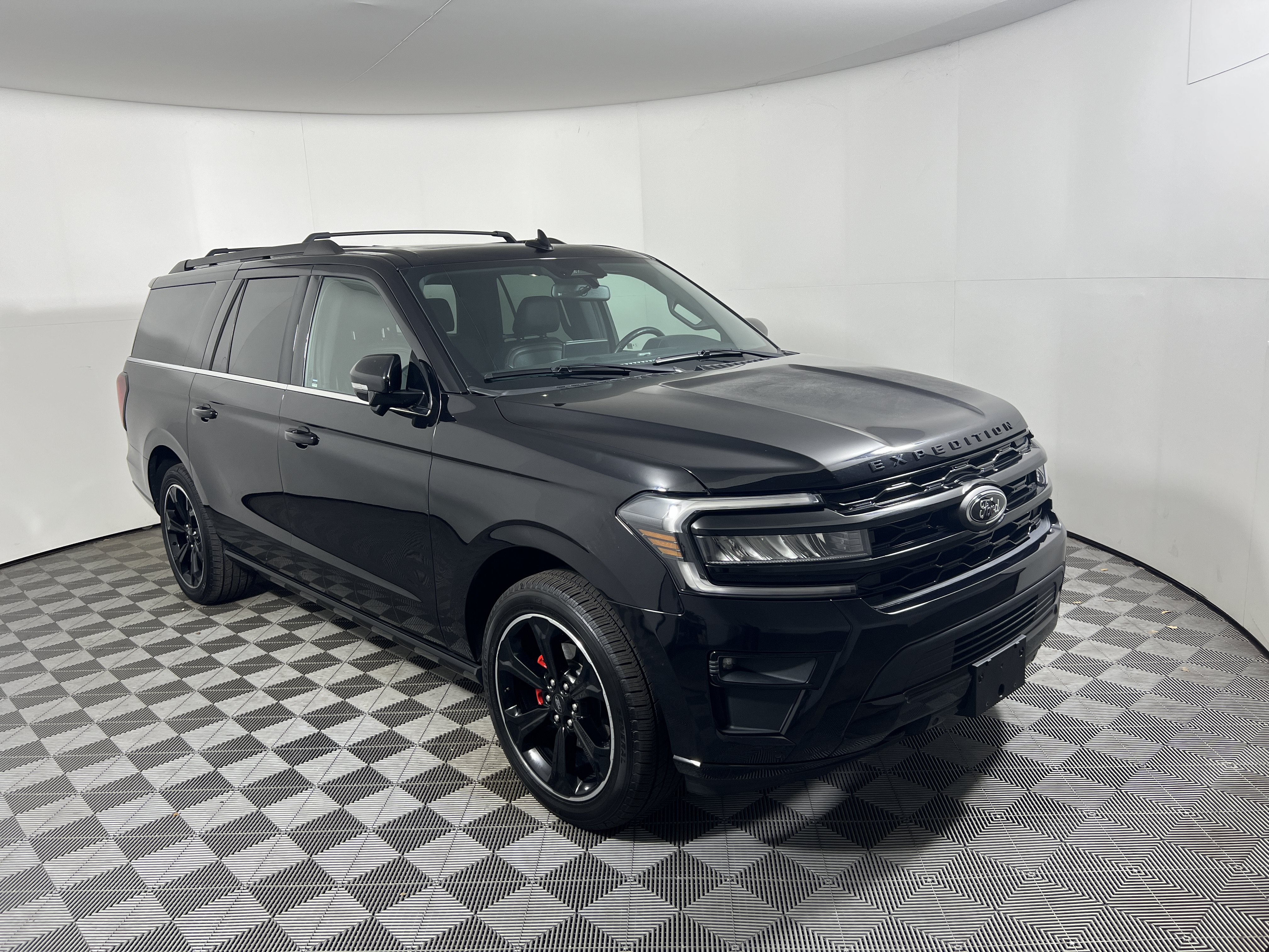 Used 2022 Ford Expedition Max Limited AWD/4WD image 7