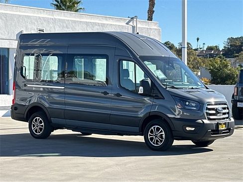 Used 2024 Ford E-Transit 148 High Roof image 3