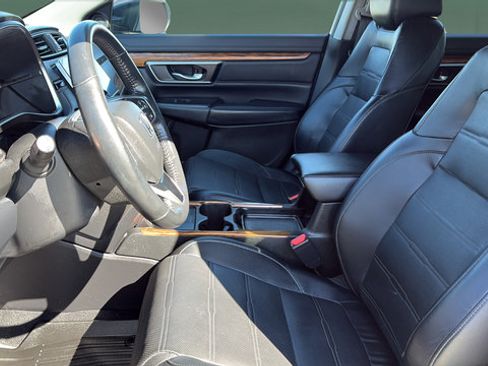 Used 2022 Honda CR-V Touring image 14