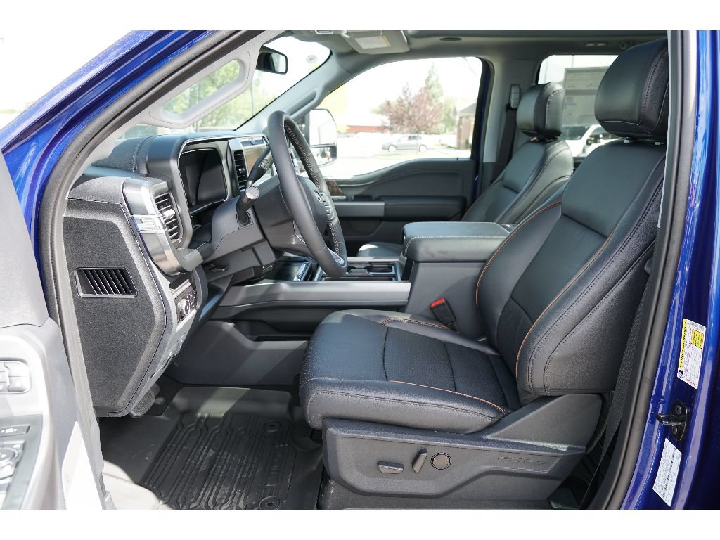 New 2026 Ford F350 Lariat w/ Black Appearance Package AWD/4WD image 7