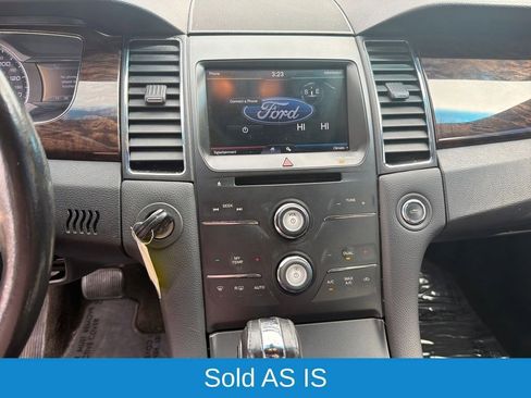 Used 2013 Ford Taurus Limited image 18