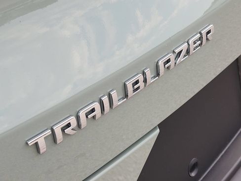 New 2026 Chevrolet TrailBlazer LS w/ LS Convenience Package FWD image 7