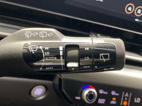 New 2026 Kia Carnival SX Prestige FWD image 25
