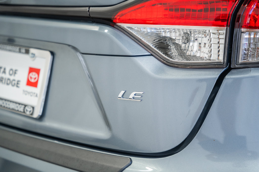 Used 2024 Toyota Corolla LE FWD image 5