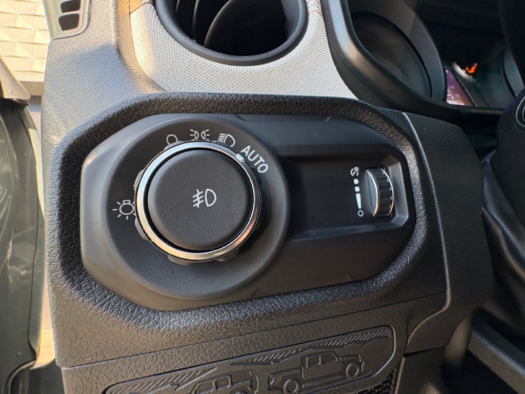 Certified 2024 Jeep Wrangler Sport AWD/4WD image 25